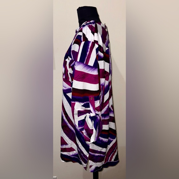 Calvin Klein New NWT Sz 2X Purple White Women's Blouse Shirt Top Light - Picture 3 of 8